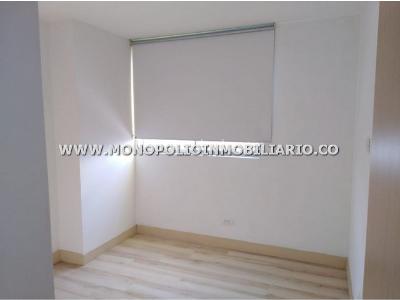 Apartamento en arriendo en Castropol, Medellín · foto 18 de 20