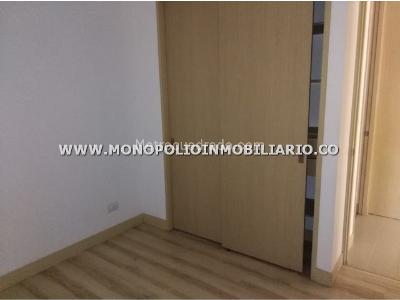 Apartamento en arriendo en Castropol, Medellín · foto 8 de 20