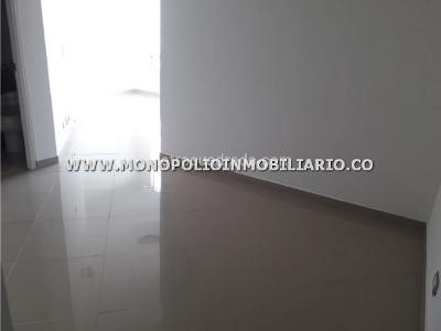 Apartamento de 2 alcobas en arriendo en El Tesoro, Medellín, 68 m² · foto 5 de 20