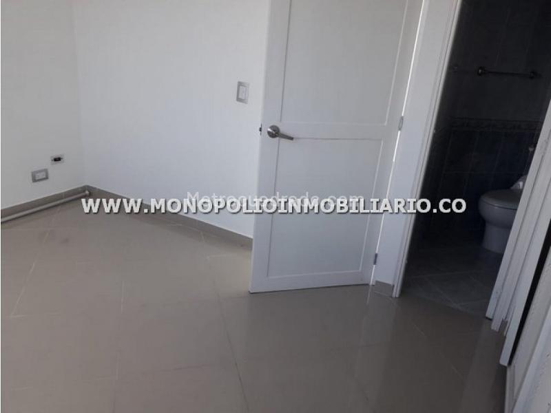 Apartamento Cómodo de 3 Alcobas en El Tesoro - 7