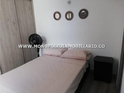 Apartamento en arriendo en Los Colores, Medellín · foto 5 de 20