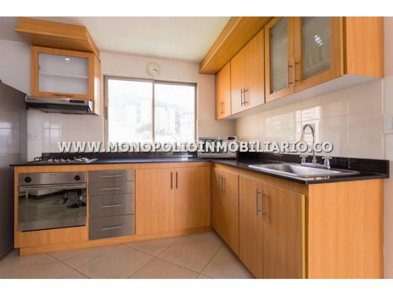 Stylish 1BR Apartment in El Tesoro - 9
