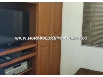 Apartamento en arriendo en Castropol, Medellín · foto 4 de 15