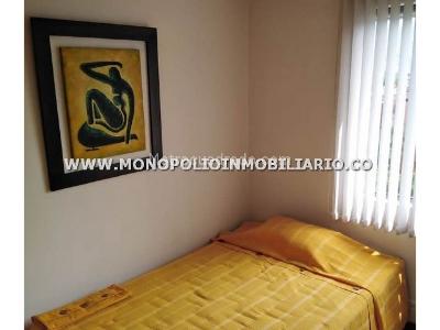 Apartamento de 3 alcobas en arriendo en Belen Malibu, Medellín, 95 m² · foto 10 de 20