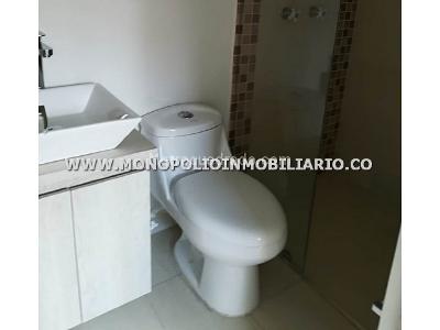 Apartamento en arriendo en El Tesoro, Medellín · foto 3 de 13
