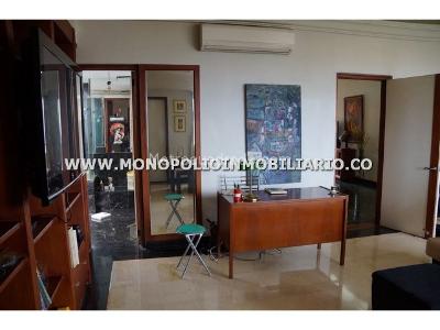 Apartamento de 3 alcobas en arriendo en Las Lomas, Medellín, 235 m² · foto 17 de 18