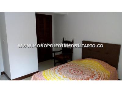 Apartamento en arriendo en Castropol, Medellín · foto 2 de 12