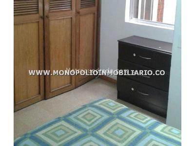 Apartamento de 2 alcobas en arriendo en Conquistadores, Medellín, 80 m² · foto 3 de 15