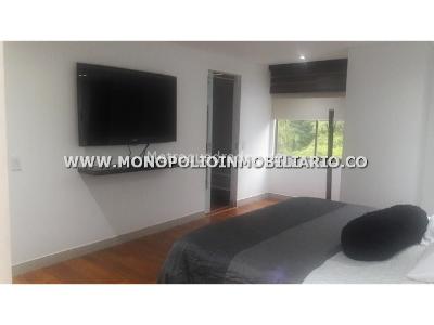 Apartamento de 3 alcobas en arriendo en Los Balsos, Medellín, 215 m² · foto 8 de 18