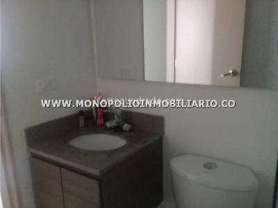 Apartamento de 3 alcobas en arriendo en Loma Del Indio, Medellín, 90 m² · foto 12 de 20