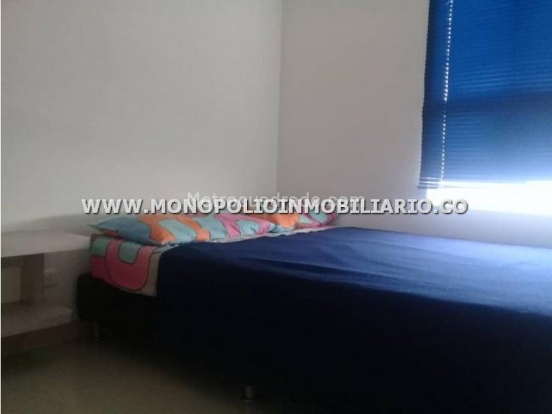 Apartamento Amoblado de 3 Alcobas en Loma del Indio - 4