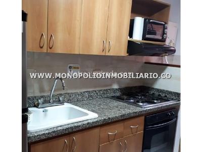 Apartamento de 3 alcobas en venta en La Abadia, Envigado, 80 m² · foto 4 de 10