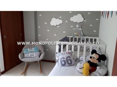 Apartamento de 3 alcobas en venta en La Abadia, Envigado, 80 m² · foto 8 de 10