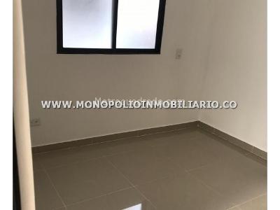 Apartamento de 3 alcobas en venta en Molinares, Bello, 110 m² · foto 6 de 19