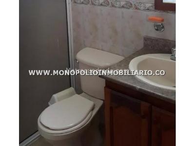 Apartamento en venta en Zona Centro, Envigado · foto 4 de 9