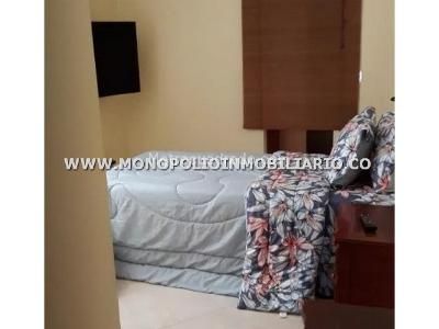 Apartamento en venta en Zona Centro, Envigado · foto 7 de 9