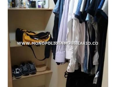 Apartamento de 2 alcobas en venta en Zona Centro, Envigado, 85 m² · foto 8 de 9
