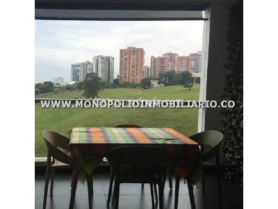 Apartamento de 2 alcobas en arriendo en El Castillo, Medellín, 90 m² · foto 3 de 10