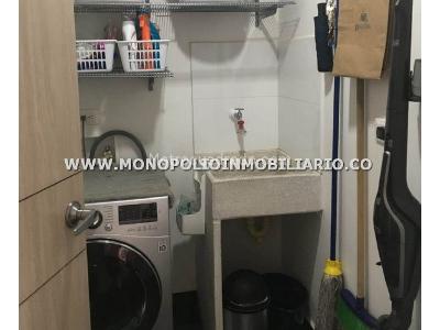 Apartamento de 2 alcobas en arriendo en El Castillo, Medellín, 90 m² · foto 6 de 10