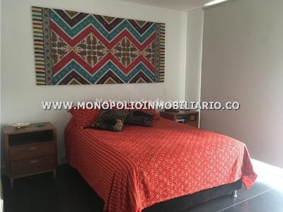 Apartamento de 2 alcobas en arriendo en El Castillo, Medellín, 90 m² · foto 9 de 10