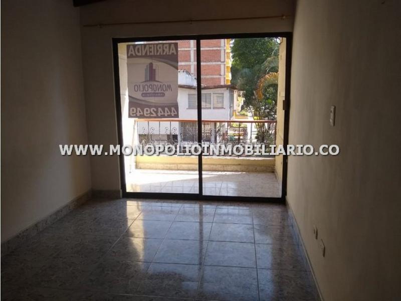 Spacious 4BR Apartment in Los Colores