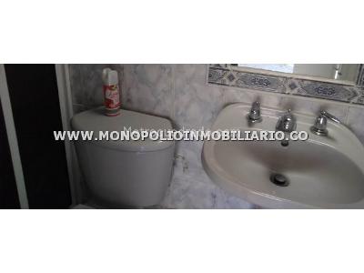Apartamento en arriendo en Los Colores, Medellín · foto 3 de 20
