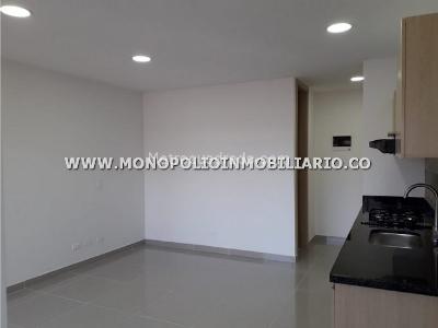 Apartamento de 3 alcobas en venta en Los Alpes, Medellín, 76 m² · foto 11 de 13