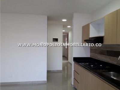 Apartamento de 3 alcobas en venta en Los Alpes, Medellín, 76 m² · foto 6 de 13