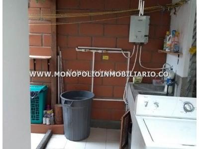 Casa de 5 alcobas en venta en La Mota, Medellín, 142 m² · foto 7 de 19