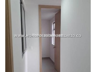 Apartamento de 3 alcobas en venta en Los Alpes, Medellín, 76 m² · foto 8 de 13