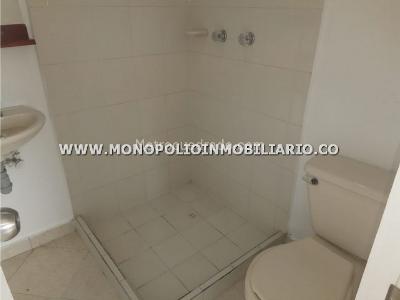Apartamento en venta en Castropol, Medellín · foto 2 de 20