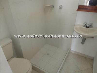 Apartamento en venta en Castropol, Medellín · foto 3 de 20