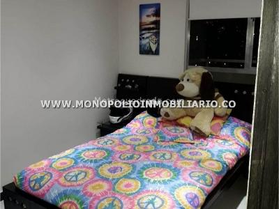 Apartamento de 3 alcobas en venta en Madera, Bello, 73 m² · foto 7 de 17