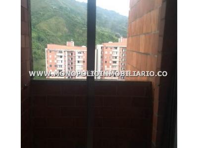 Apartamento en venta en Belenloma De Los Bernal, Medellín · foto 7 de 12