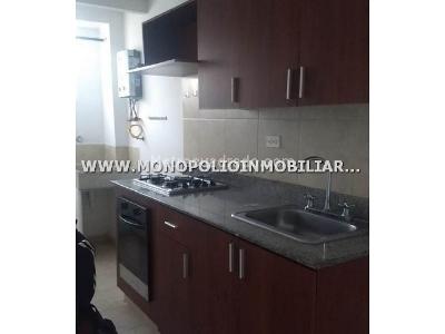 Apartamento en venta en Belenloma De Los Bernal, Medellín · foto 2 de 12