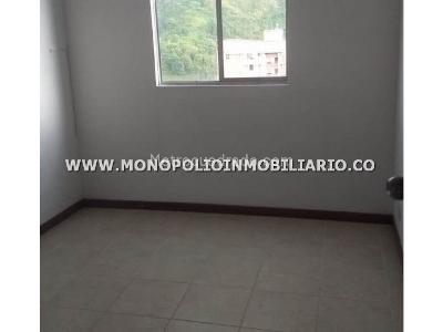Apartamento en venta en Belenloma De Los Bernal, Medellín · foto 5 de 12