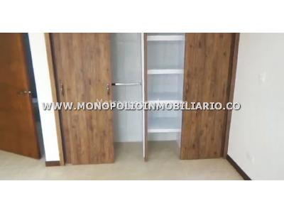 Casa de 3 alcobas en venta en Calasanz Noroccidente, Medellín, 220 m² · foto 11 de 16