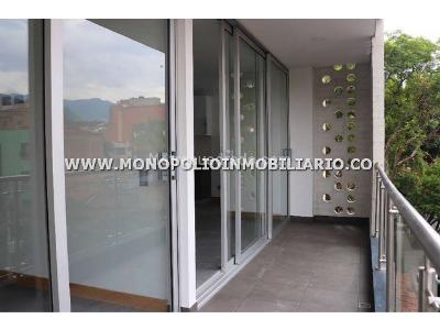Apartamento de 4 alcobas en venta en La Castellana, Medellín, 142 m² · foto 9 de 13