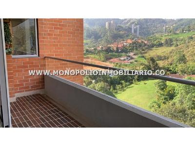 Apartamento de 3 alcobas en venta en Tres Esquinas, Sabaneta, 90 m² · foto 7 de 8