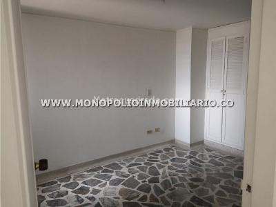 Apartamento de 3 alcobas en venta en El Velodromo, Medellín, 85 m² · foto 4 de 20