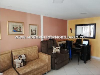 Casa de 3 alcobas en arriendo en Manila, Medellín, 90 m² · foto 2 de 20