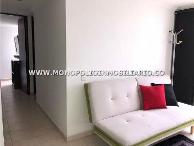 Apartamento de 3 alcobas en arriendo en Ciudad Del Rio, Medellín · foto 4 de 11