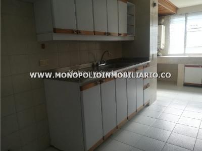 Apartamento de 3 alcobas en arriendo en Provenza, Medellín, 120 m² · foto 10 de 20
