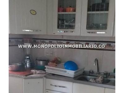 Casa de 5 alcobas en venta en Castilla, Medellín, 296 m² · foto 11 de 20