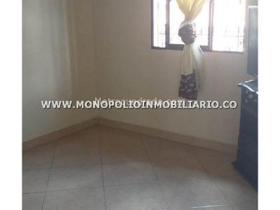 Casa de 5 alcobas en venta en Castilla, Medellín, 296 m² · foto 4 de 20