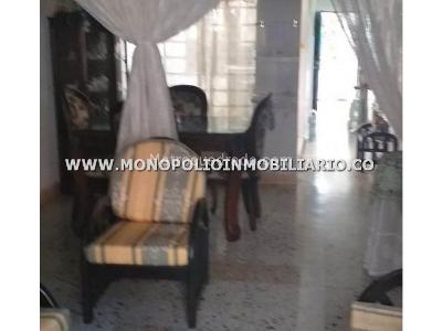 Casa de 5 alcobas en venta en Castilla, Medellín, 296 m² · foto 6 de 20