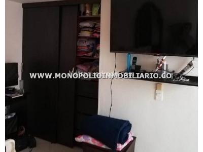 Casa de 3 alcobas en arriendo en Manila, Medellín, 90 m² · foto 3 de 20