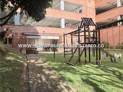 Apartamento en venta en La Inmaculada, Envigado · foto 13 de 14