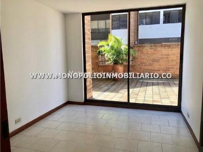 Apartamento en venta en La Inmaculada, Envigado · foto 7 de 14