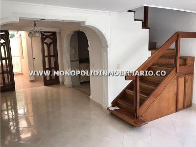 Casa de 4 alcobas en venta en Calasanz Noroccidente, Medellín, 140 m² · foto 20 de 20